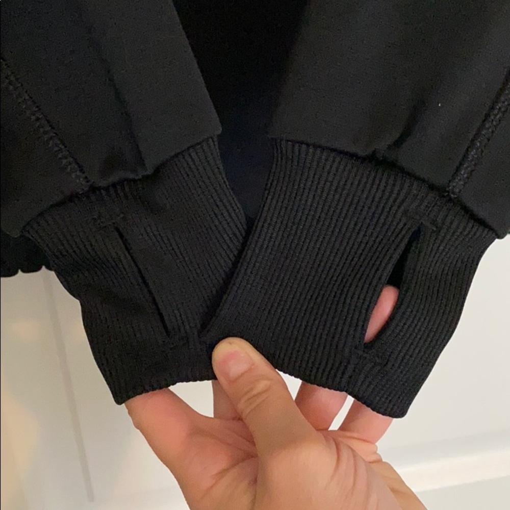 Women’s Nike athletic hoodie - Picture 4 of 4